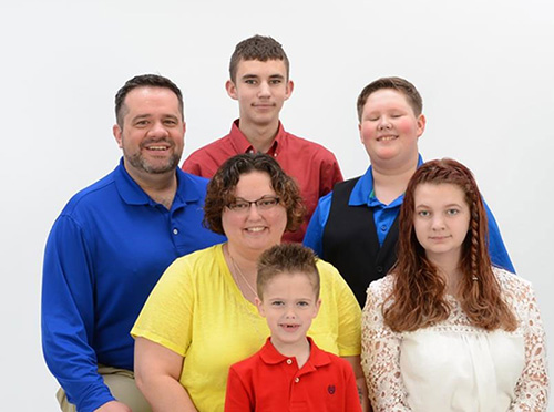 Chiropractor Kansas City MO Michael Emery With Family Chiropractor Kansas City MO Michael Emery With Family